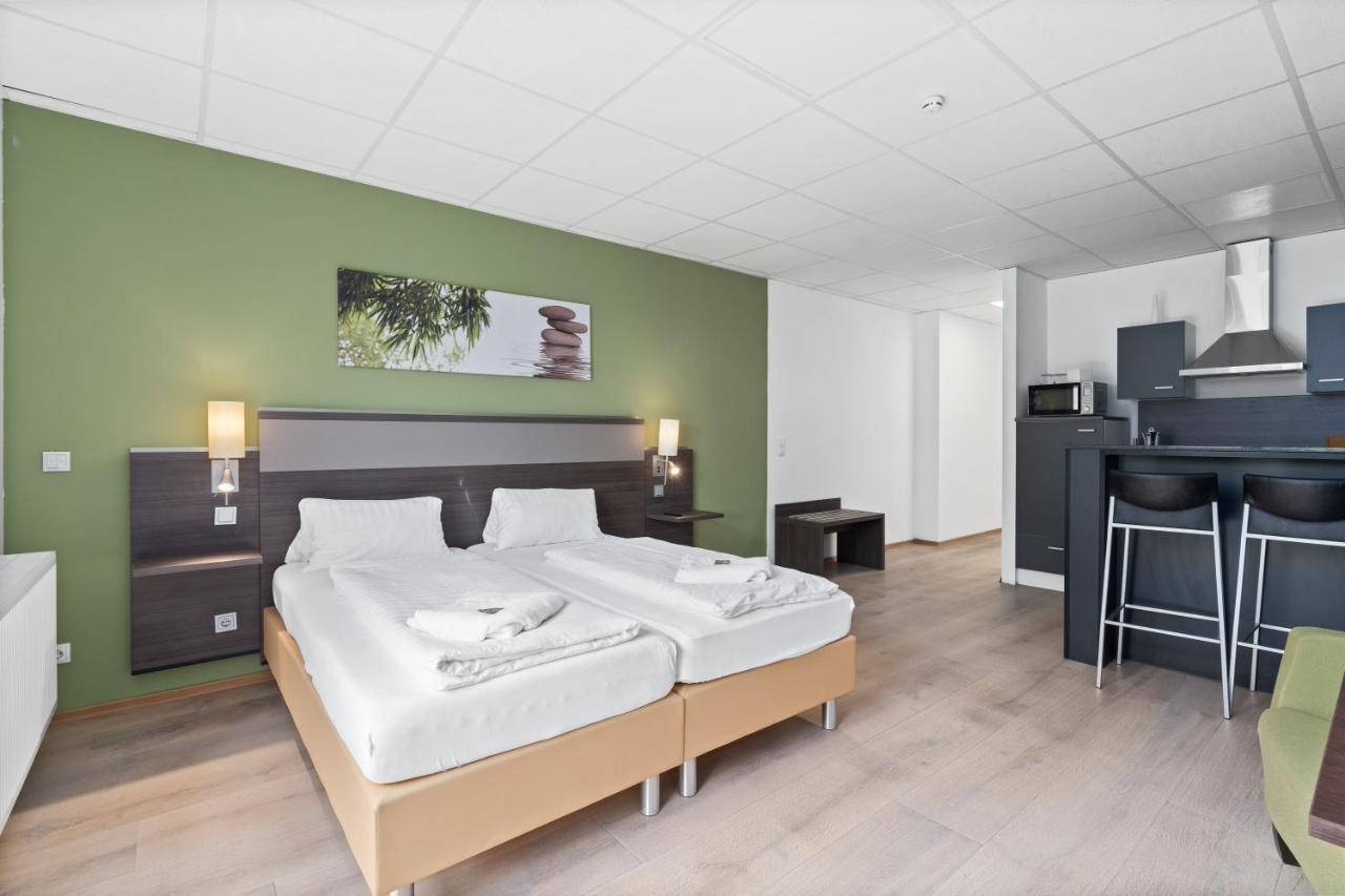 Ferien & Business Apartments Hotel Adler Friedrichshafen Exterior photo