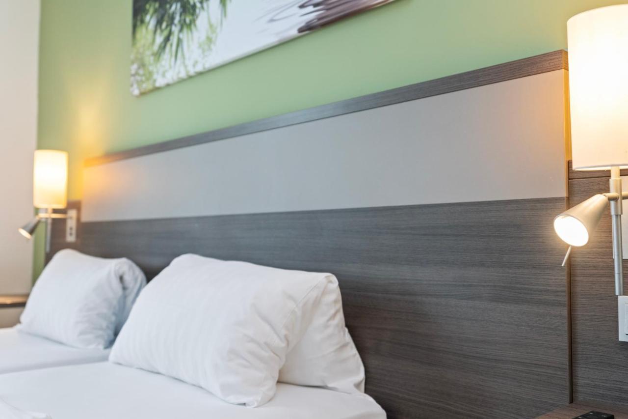 Ferien & Business Apartments Hotel Adler Friedrichshafen Exterior photo